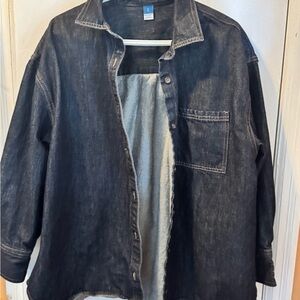 Old Navy oversized boyfriend shirt denim. Washed never worn